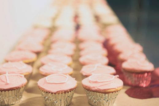 21513_1-Garypnunn_lesleybrown Cupcakes at the Gary P. Nunn show, 15 February 2013. Photo by Lesley Brown.
