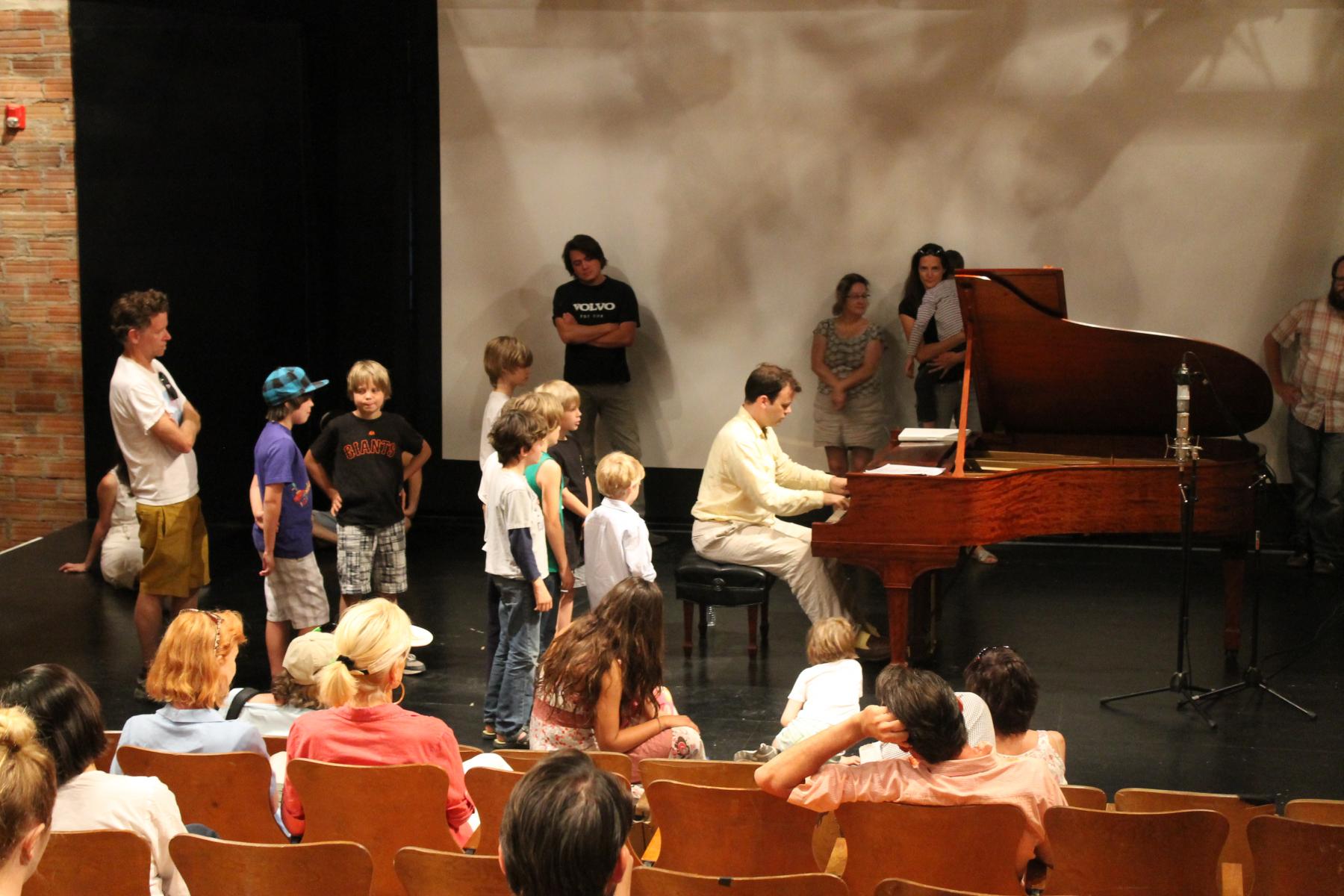 Kimball Gallagher children's concert, 1 June 2012. Photo by Jessica Brassler.