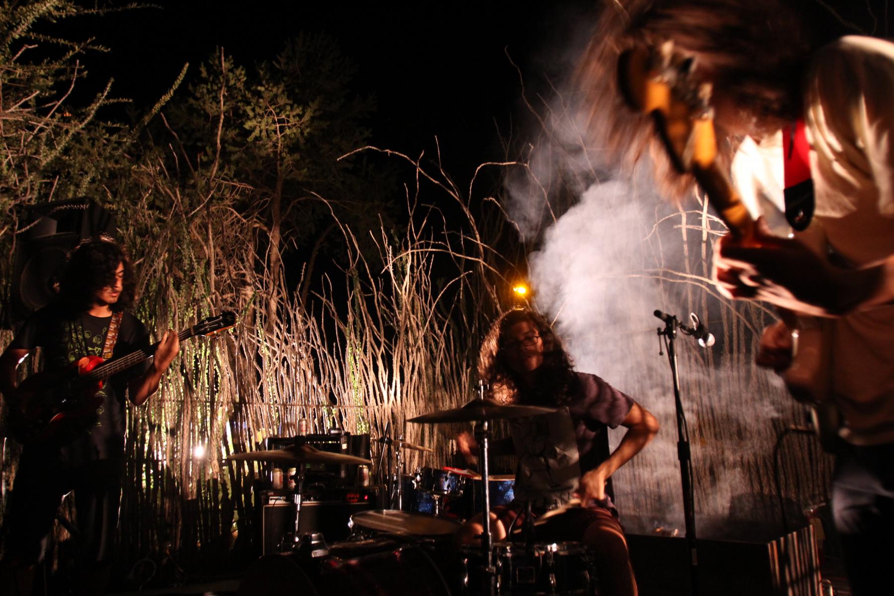 eets Feats outside the Thunderbird Lounge, 8 August 2011. Photo by Alberto Tomas Halpern.