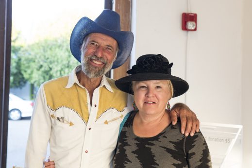 Cowboy Johnny, Gloria Fleming