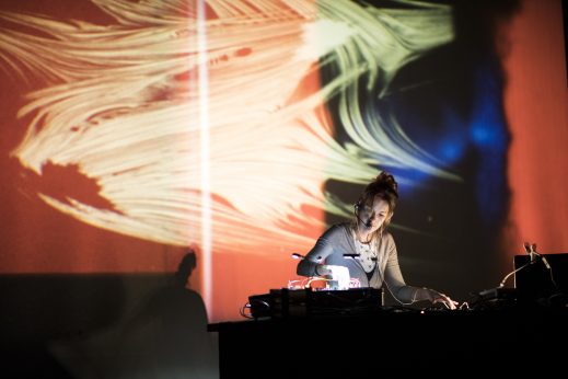 Kaitlyn Aurelia Smith, with visuals by Rose Kallal, March 12, 2017. Photo by Alex Marks.