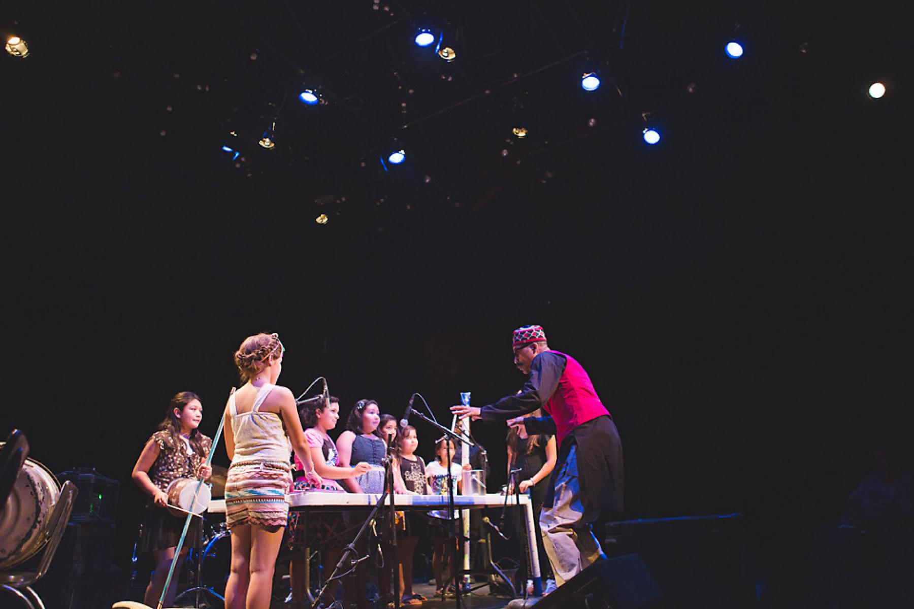 Kahil El'Zabar leading the ensemble, June 19, 2014. Photo by Lesley Brown.