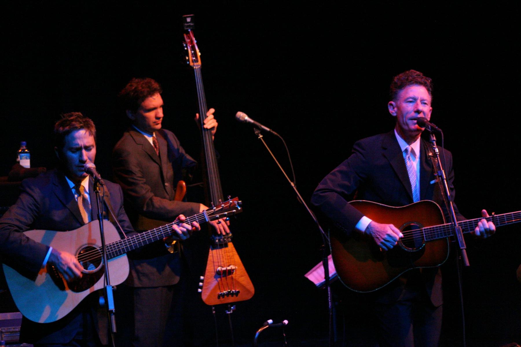 Lyle Lovett, May 30, 2009. Photo by Fred Covarrubias.